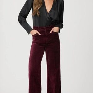 NWOT PAIGE Red Ankle Cropped Pants with Wide-Leg Design
